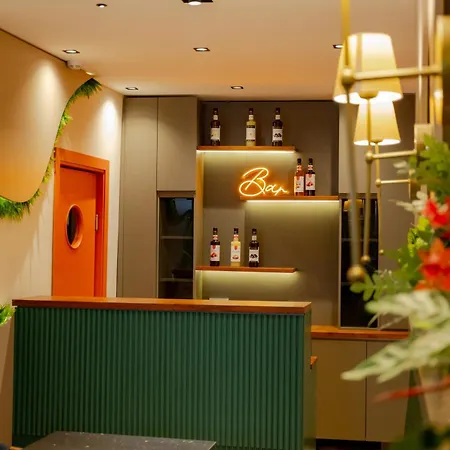 Hotel Fly Point Airport 3*