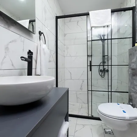 호텔 Fly Point Airport 3*